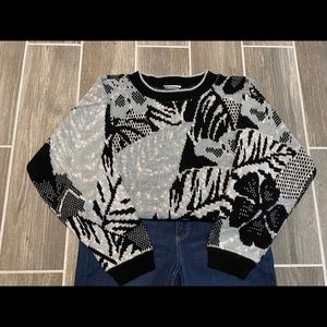Linda Thompson Vintage Sweater Size Small/Medium